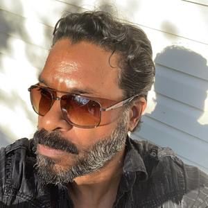 Meet your Posher, Ernest erno